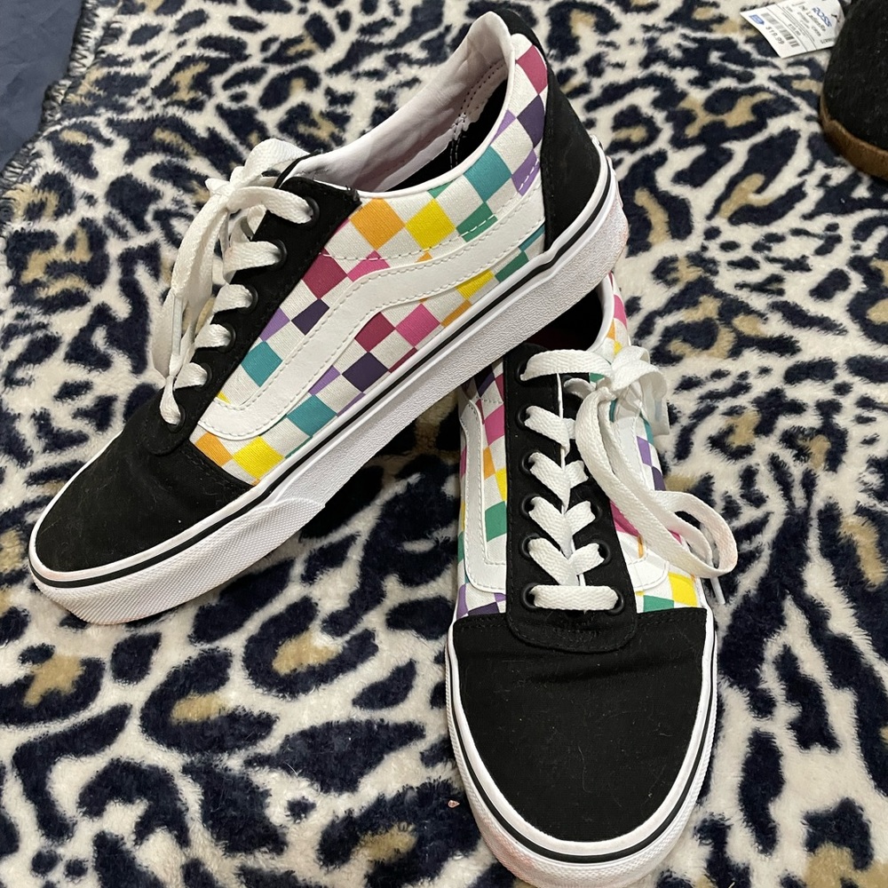 Vans size 8